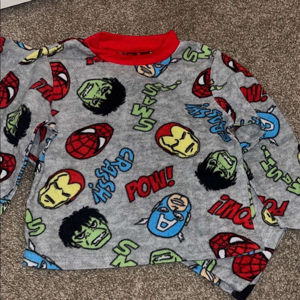 Marvel Kids Pajama Set - Gray with Red, Green, Yellow Accents, Like New - Picture 5 of 5